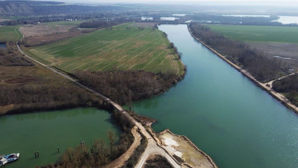 Lery-Poses-en-Normandie-Bassin-Nautique-Vue-aerienne-6
