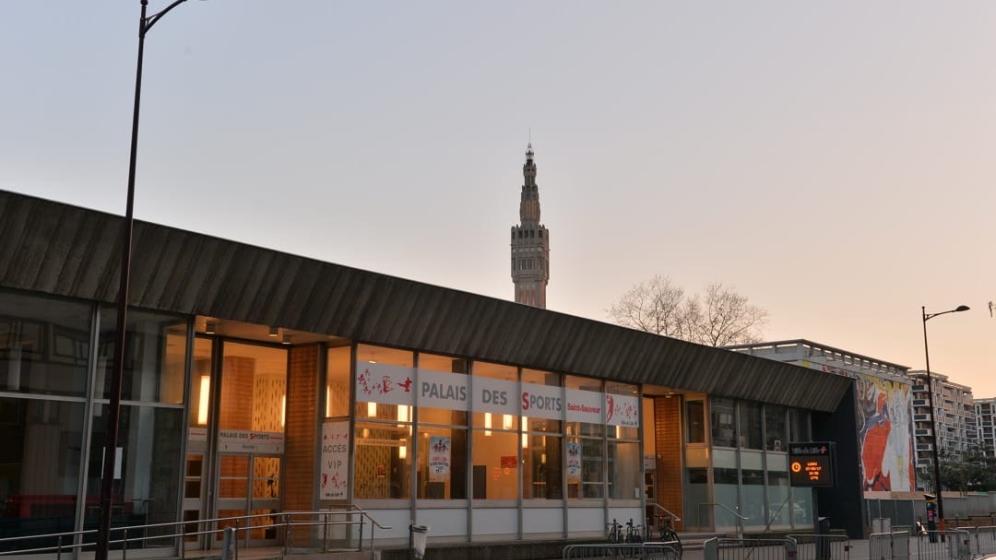 palais-des-sports-facade