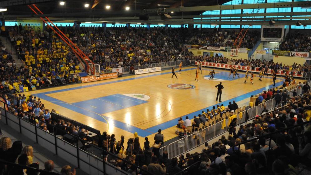 Palais-des-Sports-Rencontre-basket