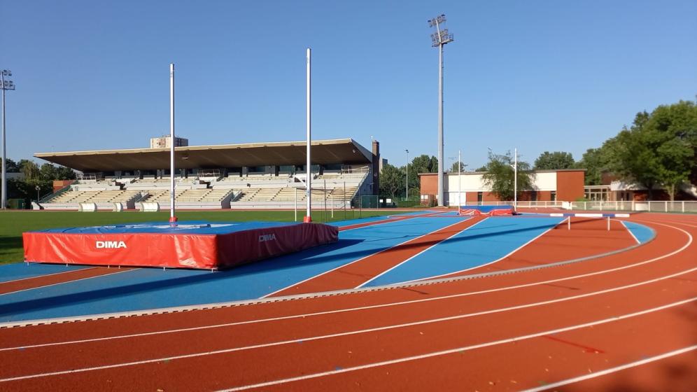 Piste-athletisme-stade-G.-Suant_10