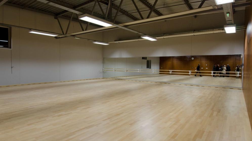 Salle-de-danse_1
