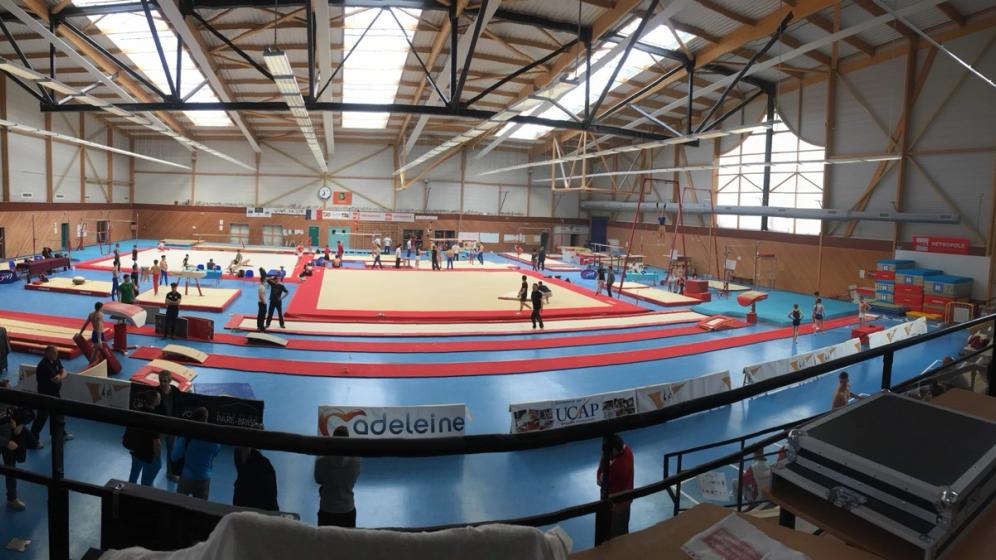 Salle-de-Gymnastique-Marcel-Vendrome-Interieur-2