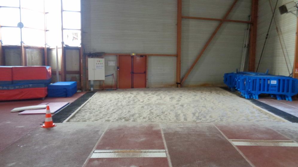 Sautoir-longueur-Halle-de-saut