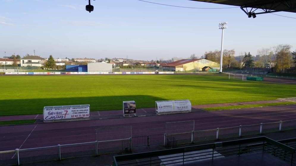 STADE-2