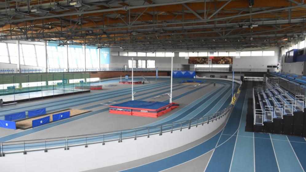 stade-indoor1