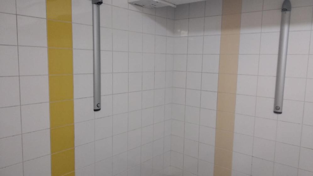 Vestiaires-1P-douches-2
