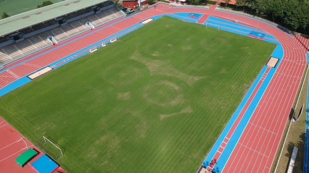 Vue-aerienne_Piste-athletisme-stade-G.-Suant_4