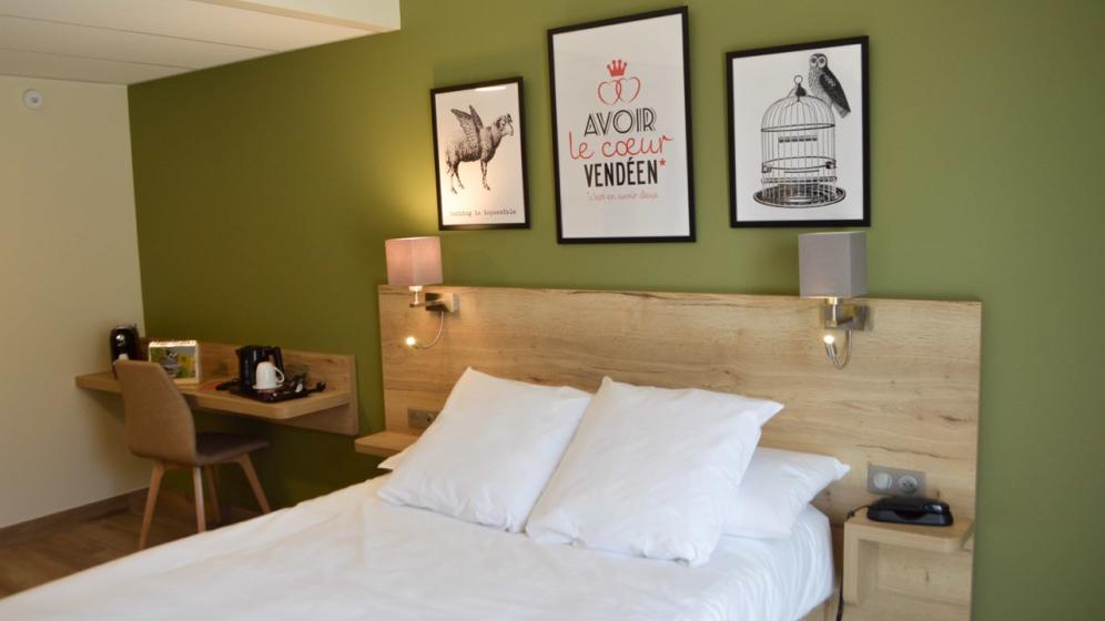 AX-HOTEL-4