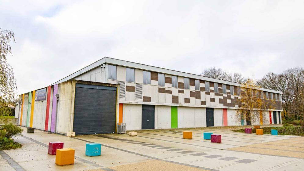 Gymnase-H-Normand-exterieurs12
