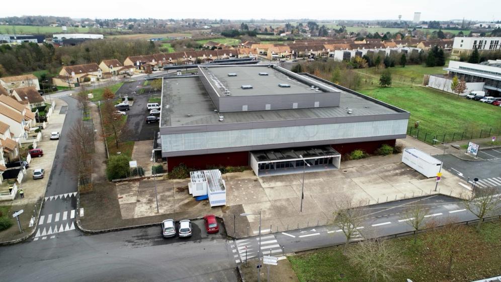 Salle-J-P.-Garnier-Vue-aerienne-2