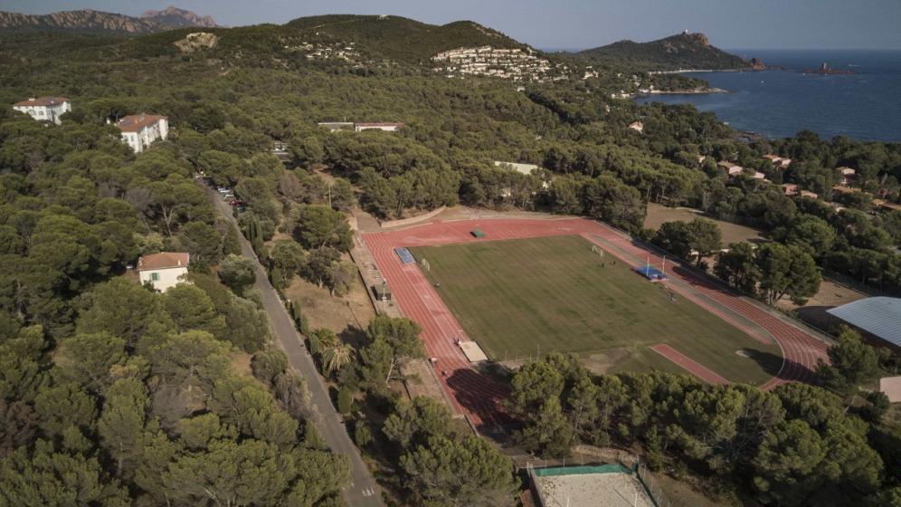 Stade-9