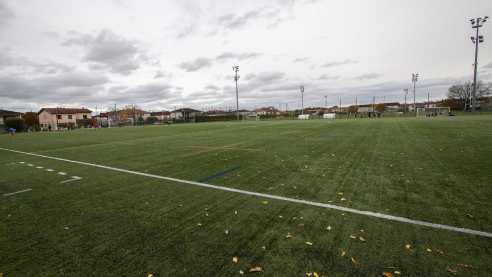 Stadium-synthetique-