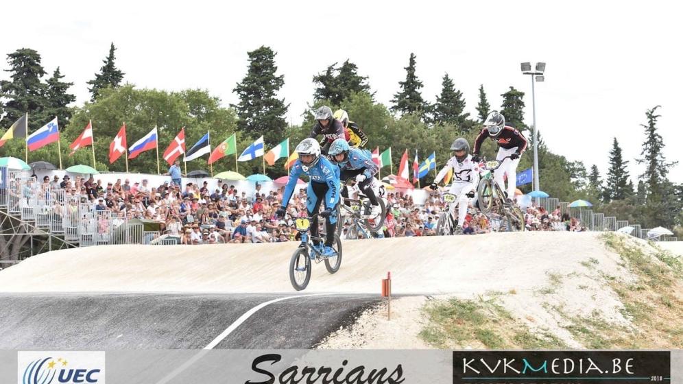 tribunes-en-course