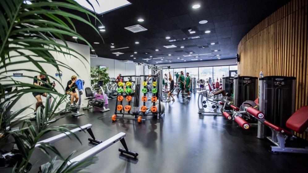 Vue-salle-de-musculation