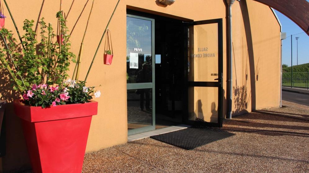 04_Acces-salle-de-convivialite_Coulaines-Copie