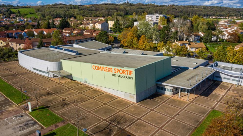 1-Macon_Complexe-sportif-des-Saugeraies_vue-aerienne