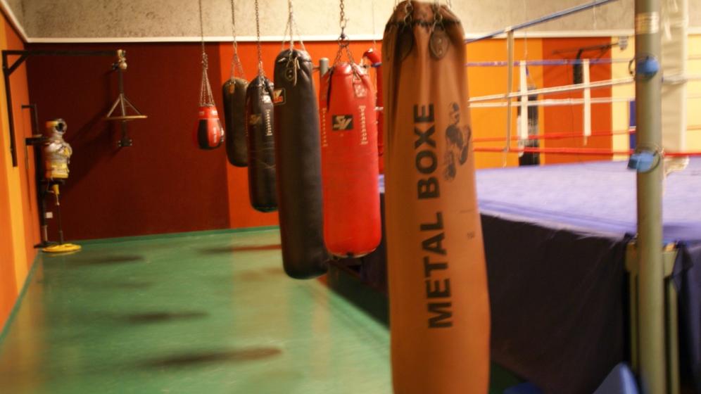 14-Centre-sportif-Ring-de-boxe-Aire-de-jeux-vides