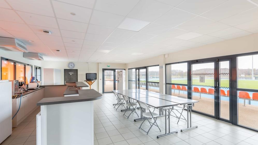 15-Macon_Stade-Marie-Jose-Perec_club-house
