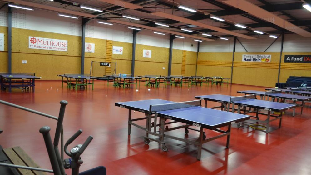 2-Gymnase-Brustlein-Vue-des-aires-de-jeux-vides