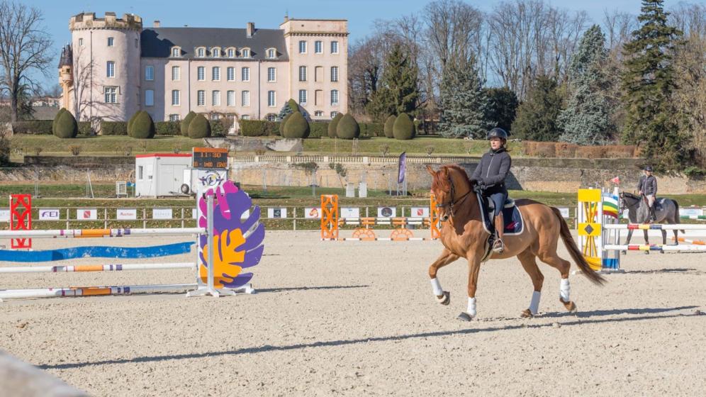 4-Macon_Centre-Equestre-de-Macon-Chaintre_carriere-du-chateau