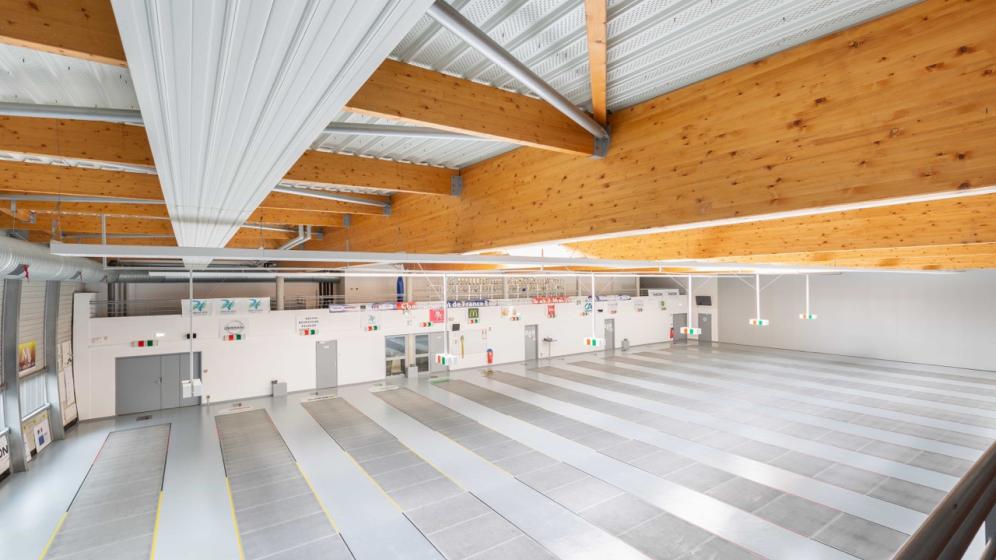 6-Macon_Complexe-sportif-des-Saugeraies_salle-vue-de-haut