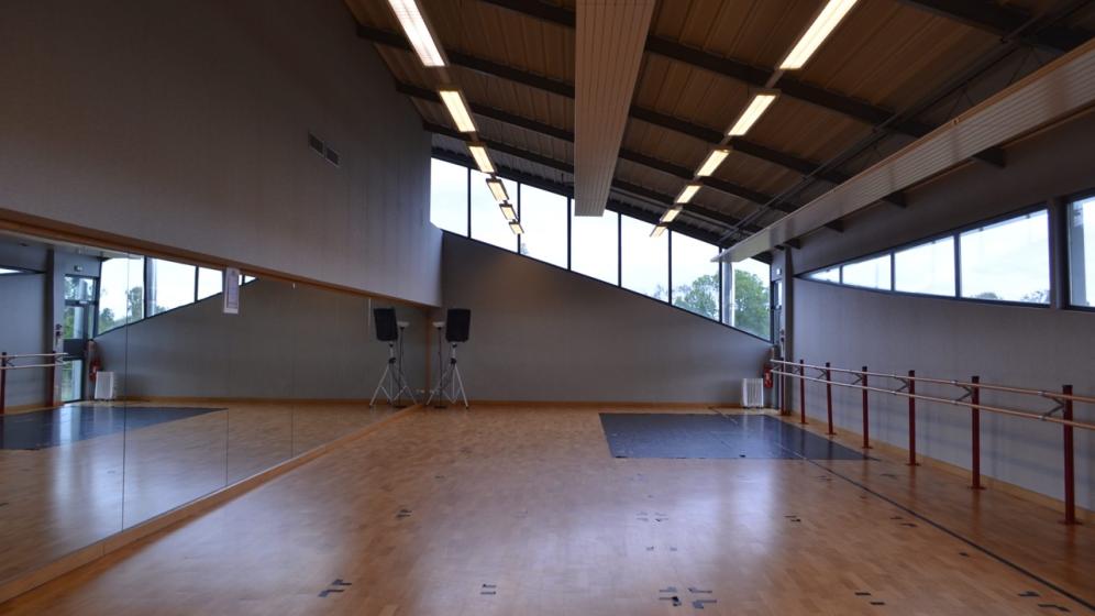 8-Salle-de-Gymnastique-rythmique-de-Pafstatt