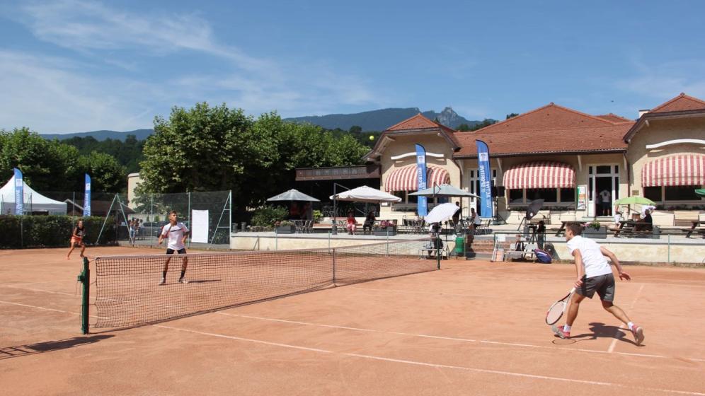 Aix-les-Bains-Tennis-club-Court-central