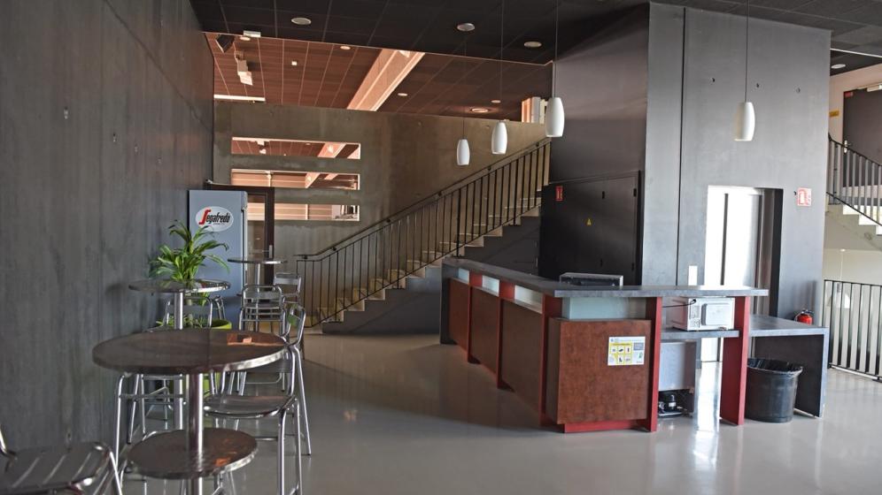 Cafeteria-1