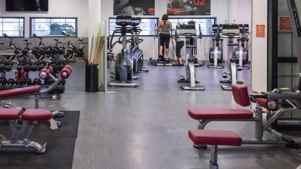 Piscine-Montbauron-espace-forme