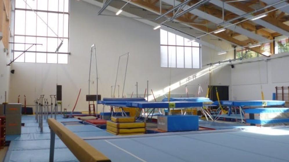 Praticable-trampoline