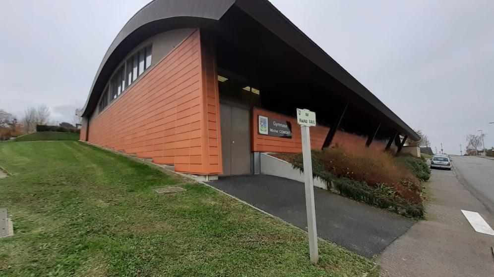 Vue-arriere-du-Gymnase