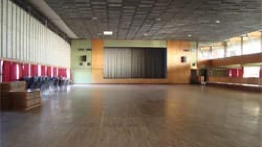3-salle-omnisport-Clos-Gastel
