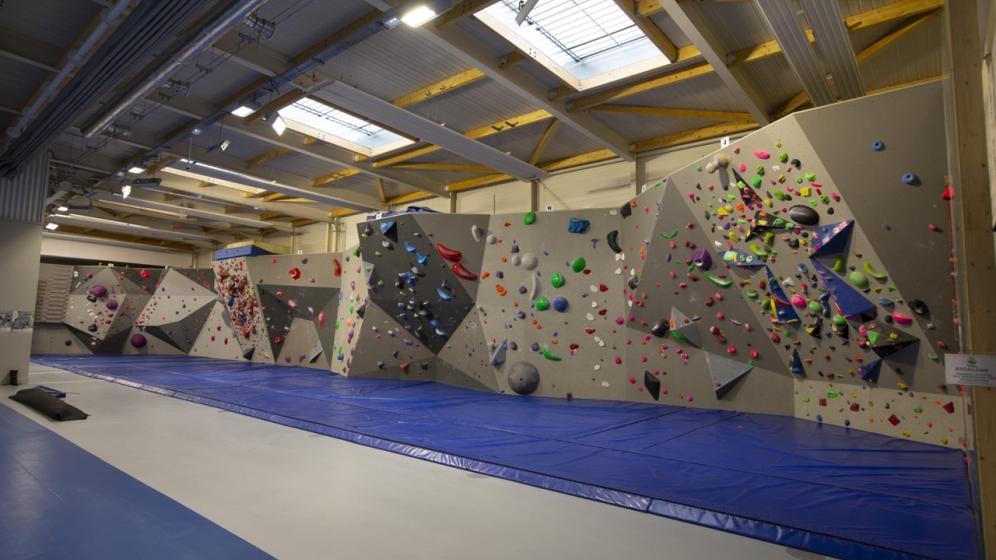 4.-Espace-sportif-Queffets-SAE-Bloc