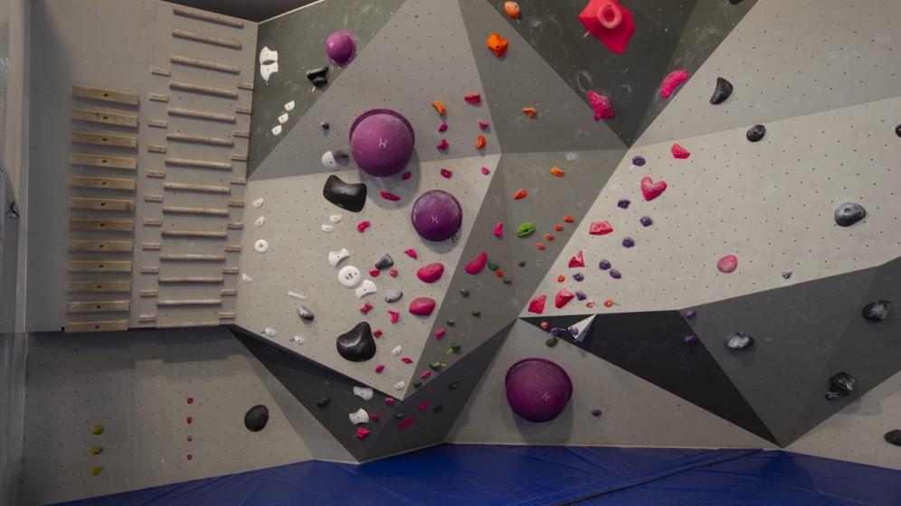 5.Espace-sportif-Quefets-Pan-gullich-Spray-wall