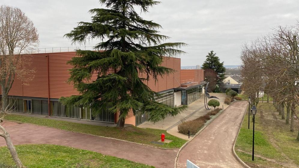 exterieur-gymnase