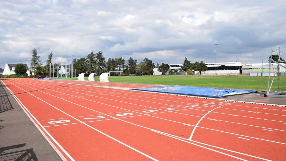 piste_athletisme_pressoir_rouge-12