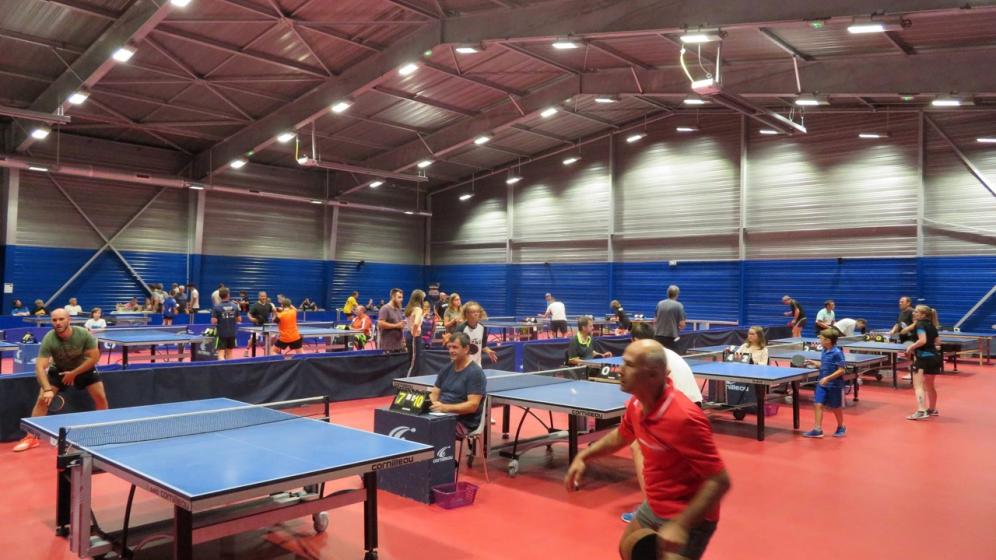 Salle-de-Tennis-de-table-vue-interieure