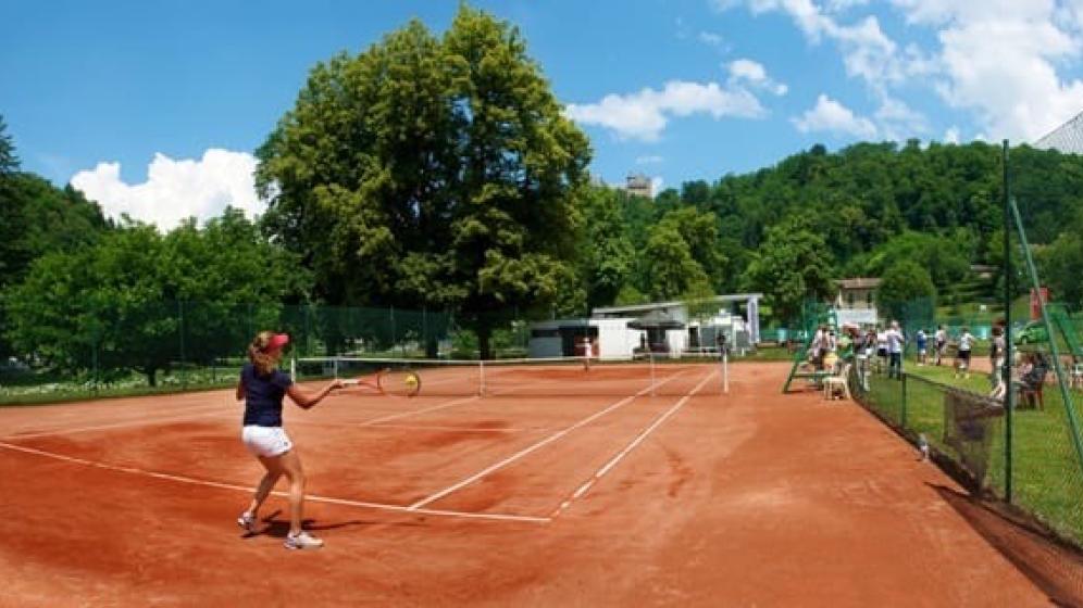 Tennis-1