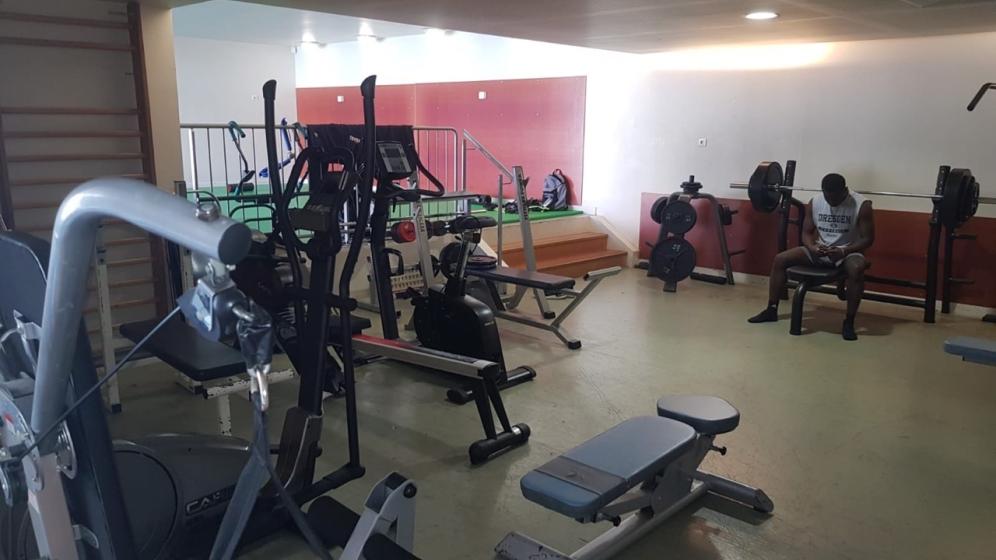 petite-salle-de-remise-en-forme-2