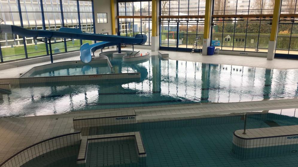8.Piscine-attractions