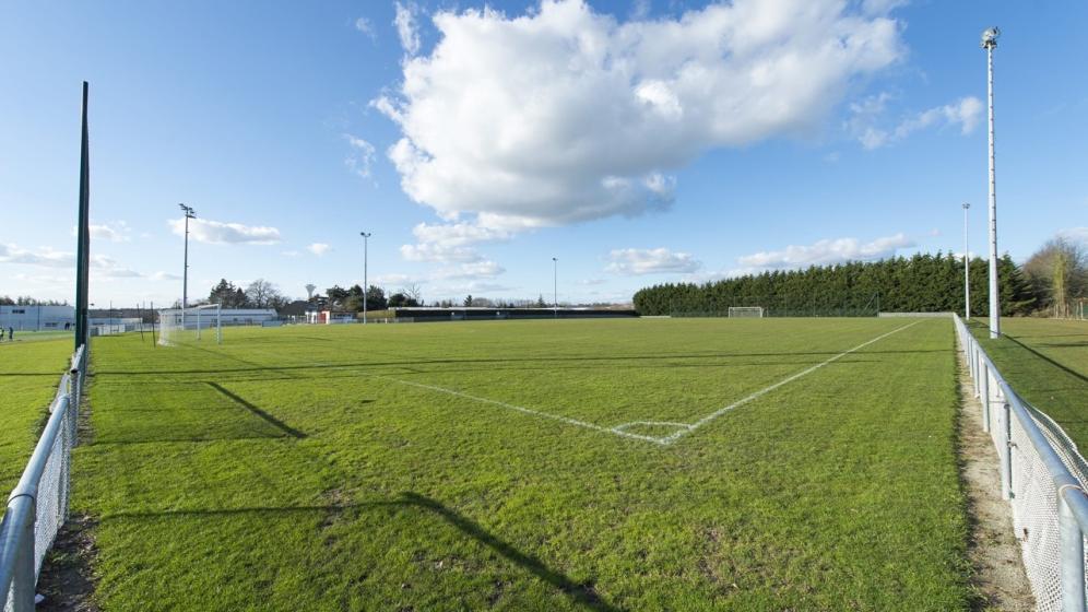 Terrain-de-Football-Complexe-Sportif-du-Perenno_DCE6797