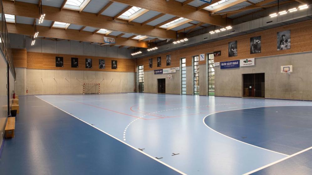 Gymnase-du-Clos-de-larche_1