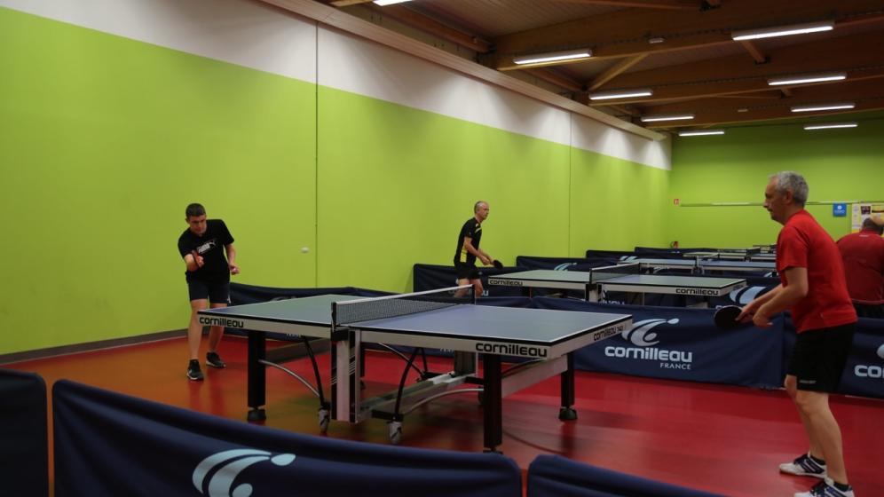 Complexe-Raquette-salle-tennis-de-table-2