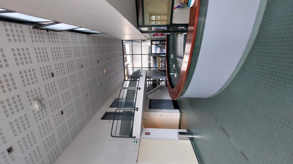 CS-Colette-Besson-Hall-dentree