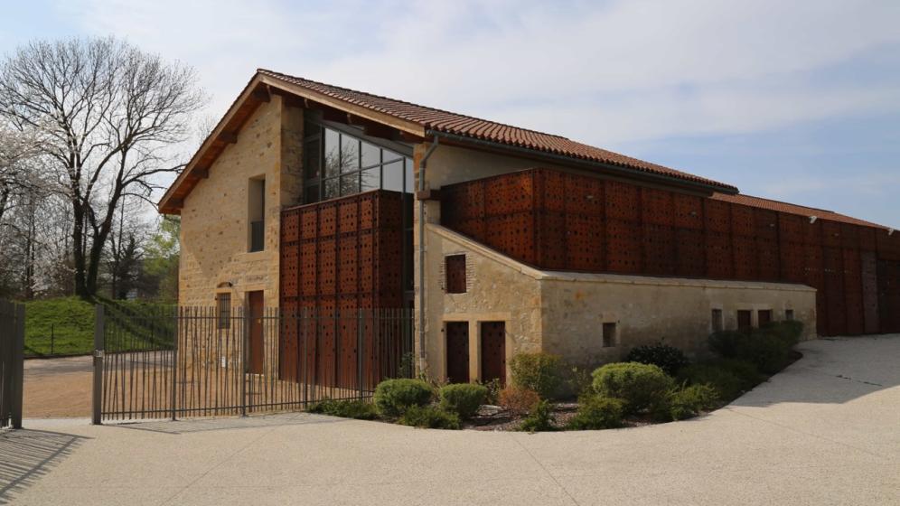 Salle-des-Fetes-exterieur