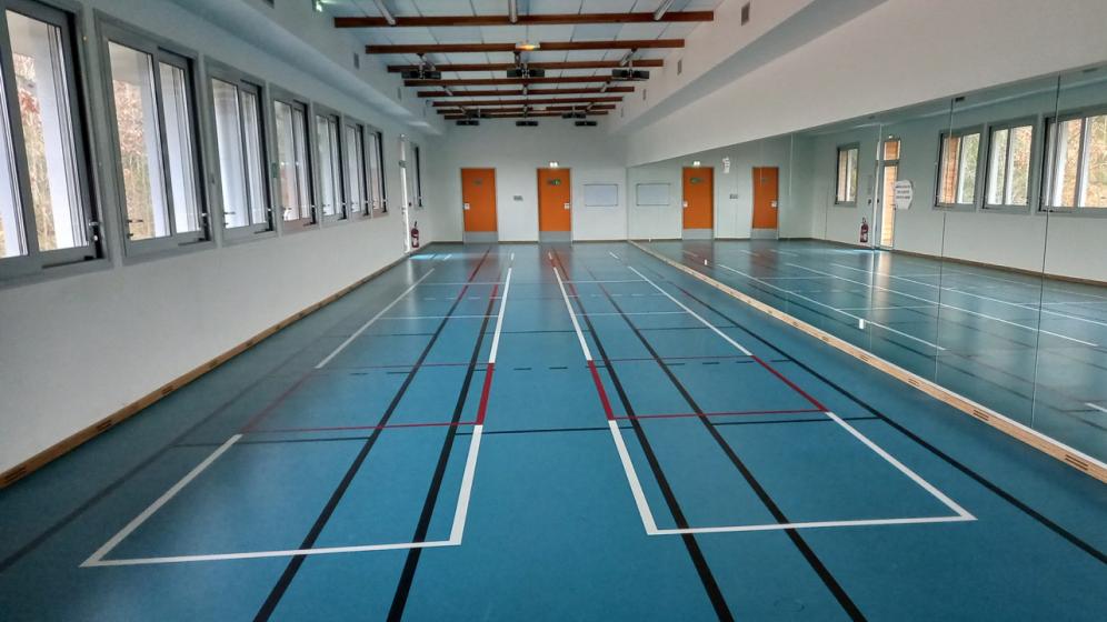 8-Salle-polyvalente-escrime-et-danse