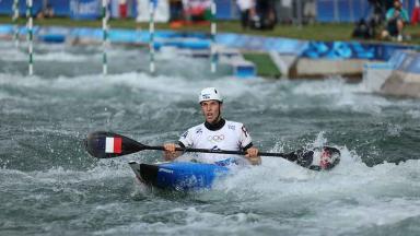 Vice-champion olympique de kayak slalom (K1) à seulement 19 ans, Titouan Castryck apporte une 27e médaille à la délégation tricolore.