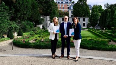 Remise du rapport sur le financement du sport avec Marie BARSACQ, Amélie DE MONTCHALIN et Benjamin DIRX