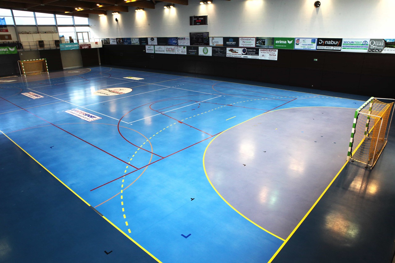 4-_-Complexe-des-Vauzelles-_-photos-Christophe-Barraud