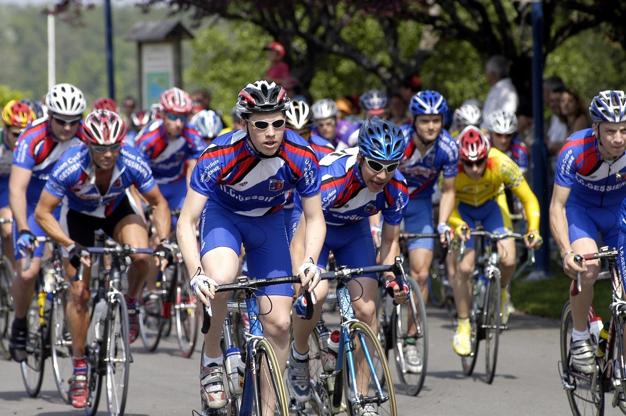 cyclistes-1-2